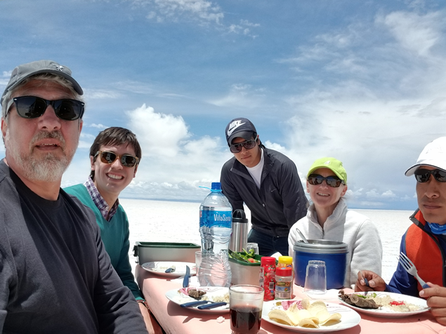 Picnic_in_Uyuni
