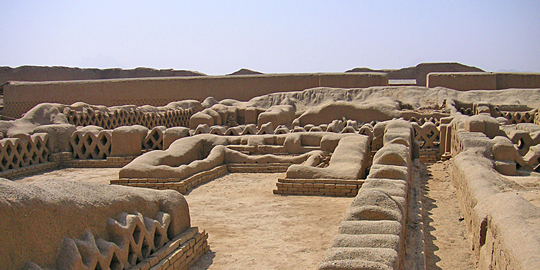 chanchan_walls_view